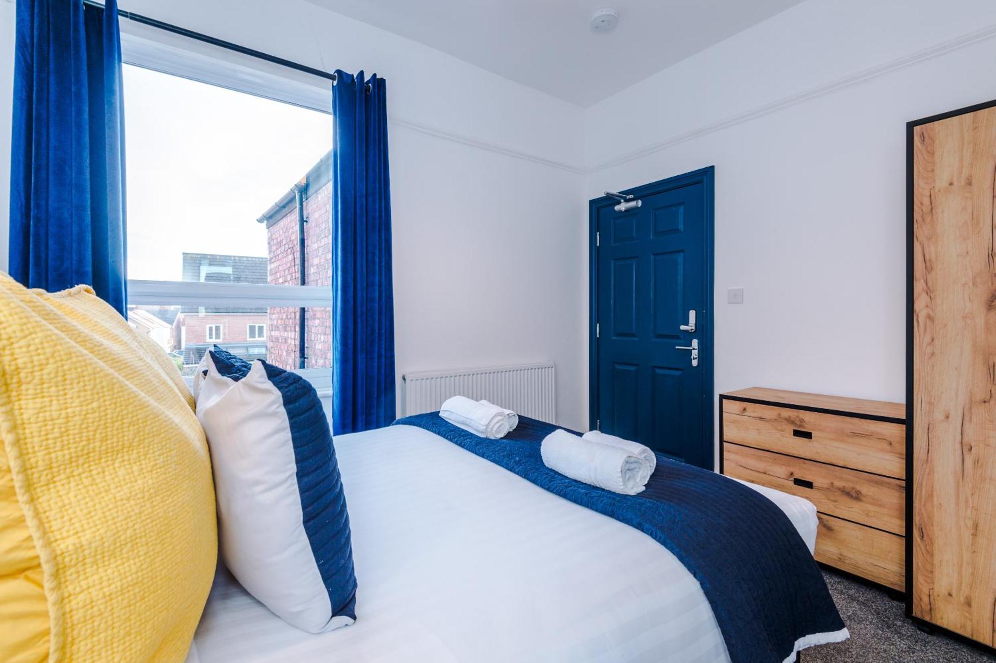 Barton House - Sleeping 10 Vila Manchester Exterior foto